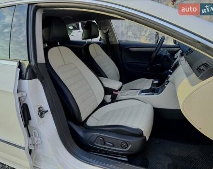 Білий Фольксваген CC / Passat CC, об'ємом двигуна 1.98 л та пробігом 248 тис. км за 7700 $, фото 10 на Automoto.ua