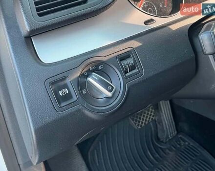 Белый Фольксваген CC / Passat CC, объемом двигателя 2 л и пробегом 244 тыс. км за 7440 $, фото 32 на Automoto.ua