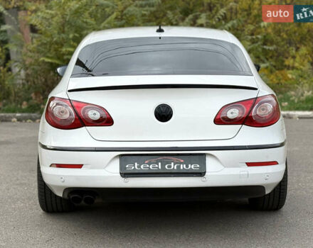 Білий Фольксваген CC / Passat CC, об'ємом двигуна 1.97 л та пробігом 206 тис. км за 7999 $, фото 4 на Automoto.ua