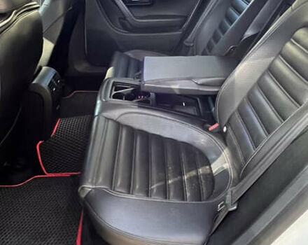 Белый Фольксваген CC / Passat CC, объемом двигателя 1.98 л и пробегом 295 тыс. км за 7500 $, фото 4 на Automoto.ua