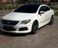 Белый Фольксваген CC / Passat CC, объемом двигателя 1.98 л и пробегом 250 тыс. км за 8000 $, фото 1 на Automoto.ua