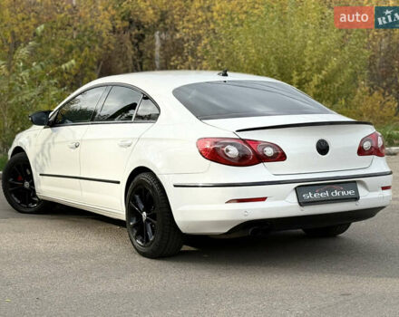 Білий Фольксваген CC / Passat CC, об'ємом двигуна 1.97 л та пробігом 206 тис. км за 7999 $, фото 5 на Automoto.ua