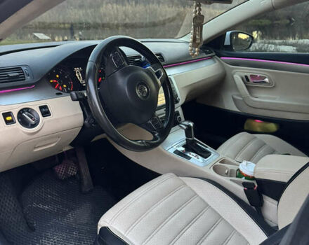 Білий Фольксваген CC / Passat CC, об'ємом двигуна 1.98 л та пробігом 270 тис. км за 8000 $, фото 6 на Automoto.ua