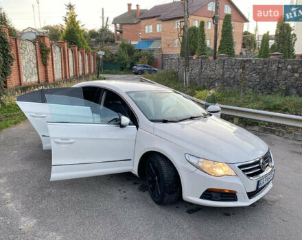 Фольксваген CC / Passat CC 2010 в Виннице на Automoto.ua Белый Фольксваген CC / Passat CC, объемом двигателя 1.98 л и пробегом 214 тыс. км за 7700 $, фото 11 на Automoto.ua