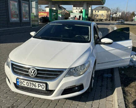 Белый Фольксваген CC / Passat CC, объемом двигателя 1.97 л и пробегом 200 тыс. км за 9300 $, фото 1 на Automoto.ua