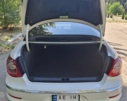 Білий Фольксваген CC / Passat CC, об'ємом двигуна 2 л та пробігом 285 тис. км за 7500 $, фото 5 на Automoto.ua
