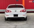 Белый Фольксваген CC / Passat CC, объемом двигателя 1.98 л и пробегом 200 тыс. км за 8200 $, фото 7 на Automoto.ua