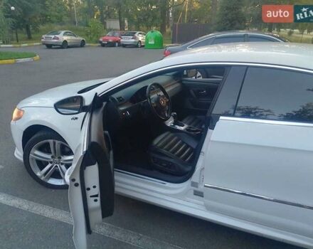 Білий Фольксваген CC / Passat CC, об'ємом двигуна 2 л та пробігом 230 тис. км за 9400 $, фото 5 на Automoto.ua