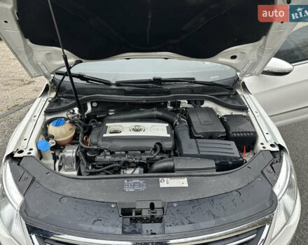 Белый Фольксваген CC / Passat CC, объемом двигателя 1.98 л и пробегом 224 тыс. км за 7700 $, фото 12 на Automoto.ua