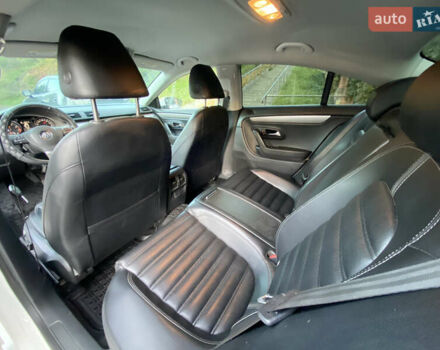 Фольксваген CC / Passat CC 2010 в Виннице на Automoto.ua Белый Фольксваген CC / Passat CC, объемом двигателя 1.98 л и пробегом 214 тыс. км за 7700 $, фото 23 на Automoto.ua