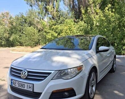 Білий Фольксваген CC / Passat CC, об'ємом двигуна 2 л та пробігом 285 тис. км за 7500 $, фото 10 на Automoto.ua