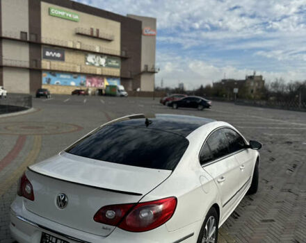 Белый Фольксваген CC / Passat CC, объемом двигателя 2 л и пробегом 235 тыс. км за 8800 $, фото 4 на Automoto.ua