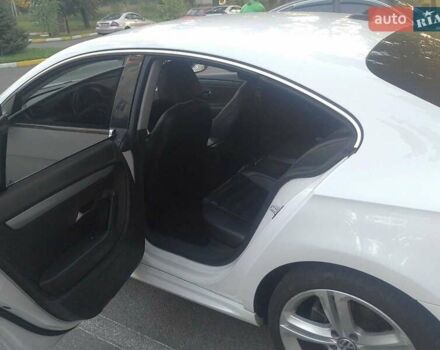 Білий Фольксваген CC / Passat CC, об'ємом двигуна 2 л та пробігом 230 тис. км за 9400 $, фото 6 на Automoto.ua