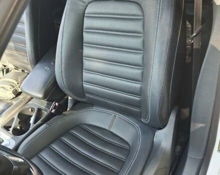 Білий Фольксваген CC / Passat CC, об'ємом двигуна 2 л та пробігом 285 тис. км за 7500 $, фото 7 на Automoto.ua