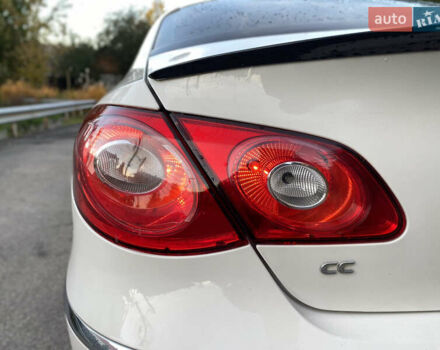 Фольксваген CC / Passat CC 2010 в Виннице на Automoto.ua Белый Фольксваген CC / Passat CC, объемом двигателя 1.98 л и пробегом 214 тыс. км за 7700 $, фото 5 на Automoto.ua