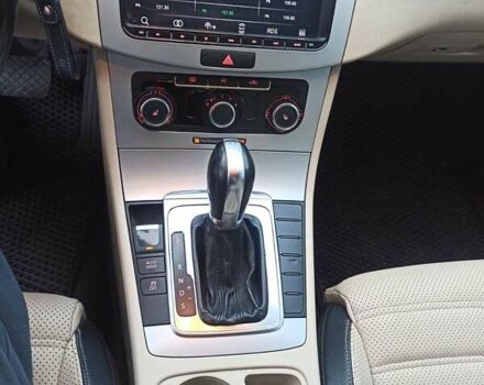 Белый Фольксваген CC / Passat CC, объемом двигателя 1.98 л и пробегом 254 тыс. км за 8600 $, фото 22 на Automoto.ua
