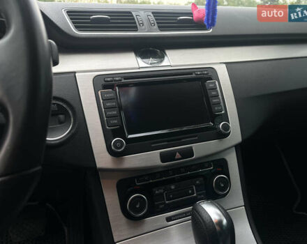 Білий Фольксваген CC / Passat CC, об'ємом двигуна 1.98 л та пробігом 121 тис. км за 10500 $, фото 25 на Automoto.ua