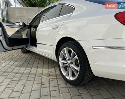 Белый Фольксваген CC / Passat CC, объемом двигателя 1.8 л и пробегом 127 тыс. км за 9900 $, фото 4 на Automoto.ua