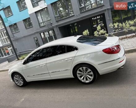 Белый Фольксваген CC / Passat CC, объемом двигателя 1.98 л и пробегом 237 тыс. км за 10800 $, фото 10 на Automoto.ua