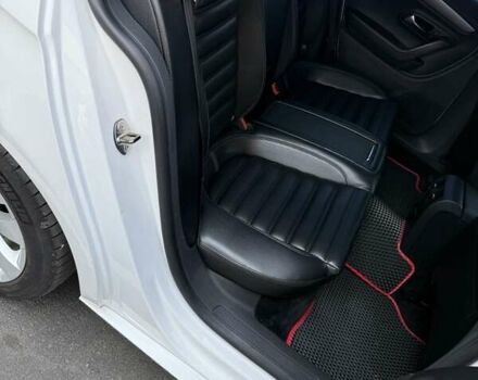 Білий Фольксваген CC / Passat CC, об'ємом двигуна 1.98 л та пробігом 230 тис. км за 10900 $, фото 24 на Automoto.ua