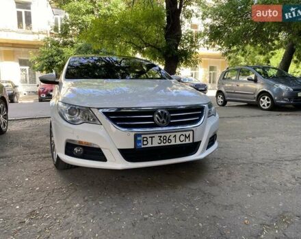 Белый Фольксваген CC / Passat CC, объемом двигателя 1.8 л и пробегом 127 тыс. км за 9900 $, фото 2 на Automoto.ua