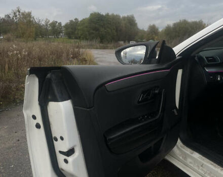 Білий Фольксваген CC / Passat CC, об'ємом двигуна 1.97 л та пробігом 302 тис. км за 12200 $, фото 10 на Automoto.ua