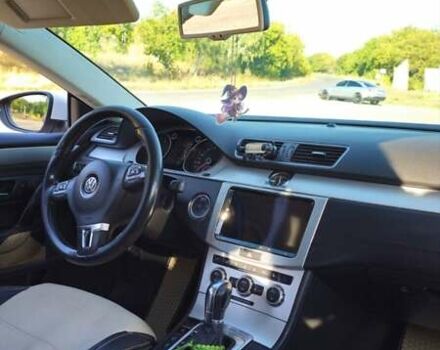 Фольксваген CC / Passat CC 2012 в Виннице на Automoto.ua Белый Фольксваген CC / Passat CC, объемом двигателя 2 л и пробегом 248 тыс. км за 12500 $, фото 12 на Automoto.ua