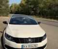 Белый Фольксваген CC / Passat CC, объемом двигателя 2 л и пробегом 265 тыс. км за 12300 $, фото 1 на Automoto.ua
