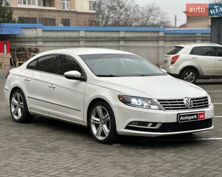 Білий Фольксваген CC / Passat CC, об'ємом двигуна 2 л та пробігом 223 тис. км за 11440 $, фото 2 на Automoto.ua