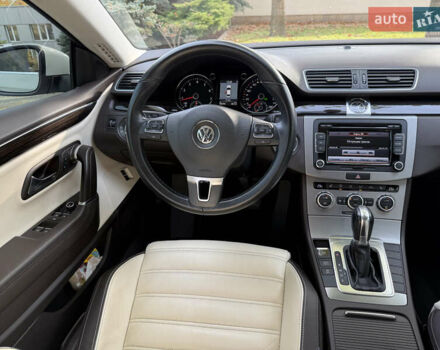 Білий Фольксваген CC / Passat CC, об'ємом двигуна 1.8 л та пробігом 58 тис. км за 15300 $, фото 32 на Automoto.ua