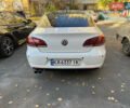 Белый Фольксваген CC / Passat CC, объемом двигателя 1.98 л и пробегом 233 тыс. км за 11800 $, фото 3 на Automoto.ua