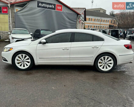 Білий Фольксваген CC / Passat CC, об'ємом двигуна 2 л та пробігом 268 тис. км за 12790 $, фото 9 на Automoto.ua