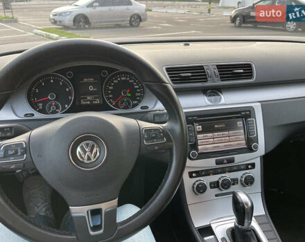 Белый Фольксваген CC / Passat CC, объемом двигателя 1.8 л и пробегом 235 тыс. км за 8900 $, фото 25 на Automoto.ua