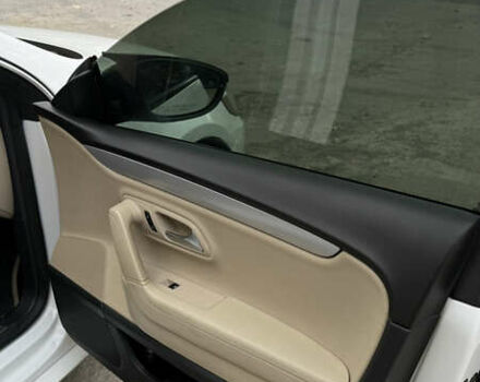 Фольксваген CC / Passat CC 2012 в Николаеве на Automoto.ua Белый Фольксваген CC / Passat CC, объемом двигателя 1.98 л и пробегом 328 тыс. км за 9200 $, фото 3 на Automoto.ua