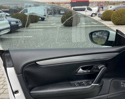 Белый Фольксваген CC / Passat CC, объемом двигателя 1.98 л и пробегом 169 тыс. км за 8300 $, фото 23 на Automoto.ua