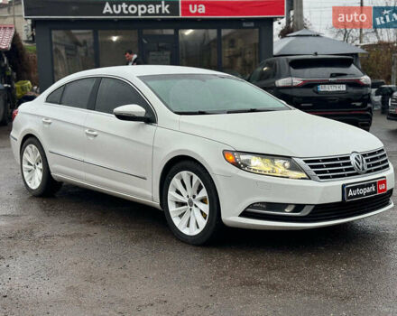 Білий Фольксваген CC / Passat CC, об'ємом двигуна 2 л та пробігом 268 тис. км за 12790 $, фото 2 на Automoto.ua