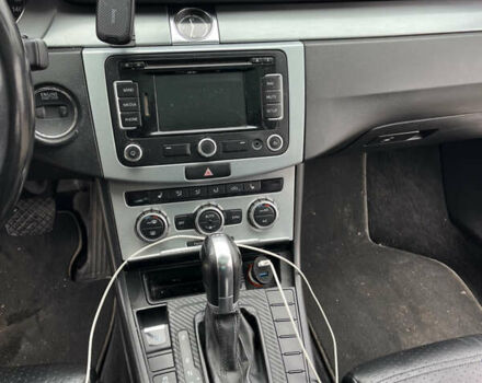 Белый Фольксваген CC / Passat CC, объемом двигателя 1.98 л и пробегом 169 тыс. км за 8300 $, фото 26 на Automoto.ua