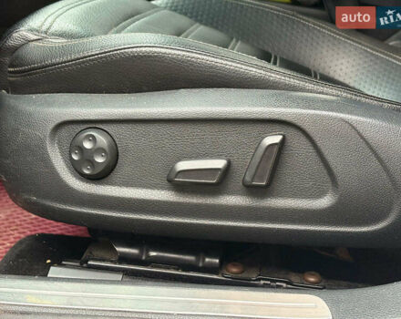 Білий Фольксваген CC / Passat CC, об'ємом двигуна 2 л та пробігом 172 тис. км за 9640 $, фото 16 на Automoto.ua