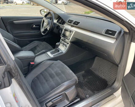 Белый Фольксваген CC / Passat CC, объемом двигателя 1.8 л и пробегом 235 тыс. км за 8900 $, фото 22 на Automoto.ua
