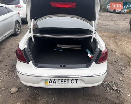 Белый Фольксваген CC / Passat CC, объемом двигателя 1.97 л и пробегом 294 тыс. км за 11000 $, фото 5 на Automoto.ua
