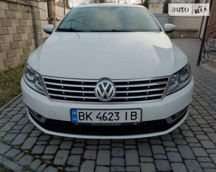 Білий Фольксваген CC / Passat CC, об'ємом двигуна 2 л та пробігом 220 тис. км за 10700 $, фото 33 на Automoto.ua