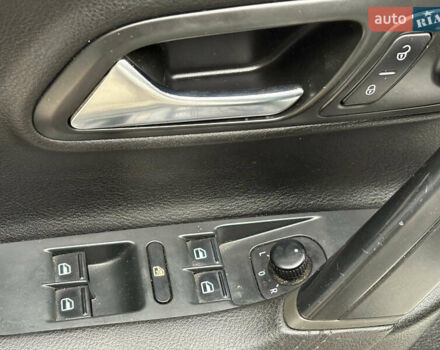 Білий Фольксваген CC / Passat CC, об'ємом двигуна 2 л та пробігом 172 тис. км за 9640 $, фото 15 на Automoto.ua