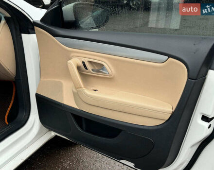 Білий Фольксваген CC / Passat CC, об'ємом двигуна 2 л та пробігом 268 тис. км за 12790 $, фото 21 на Automoto.ua