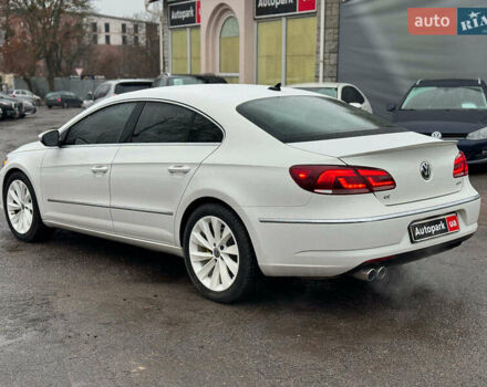 Білий Фольксваген CC / Passat CC, об'ємом двигуна 2 л та пробігом 268 тис. км за 12790 $, фото 7 на Automoto.ua