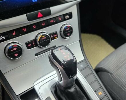 Білий Фольксваген CC / Passat CC, об'ємом двигуна 1.97 л та пробігом 335 тис. км за 10900 $, фото 16 на Automoto.ua