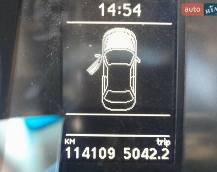 Белый Фольксваген CC / Passat CC, объемом двигателя 1.98 л и пробегом 114 тыс. км за 10000 $, фото 6 на Automoto.ua