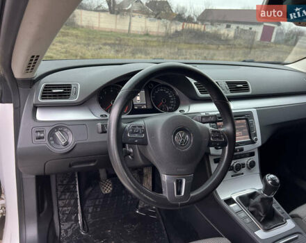 Білий Фольксваген CC / Passat CC, об'ємом двигуна 1.8 л та пробігом 99 тис. км за 11300 $, фото 7 на Automoto.ua