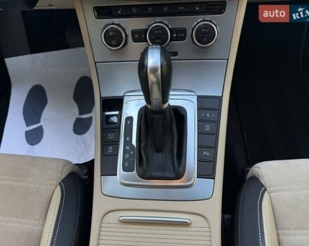 Белый Фольксваген CC / Passat CC, объемом двигателя 2 л и пробегом 292 тыс. км за 13500 $, фото 9 на Automoto.ua