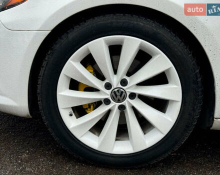 Білий Фольксваген CC / Passat CC, об'ємом двигуна 2 л та пробігом 268 тис. км за 12790 $, фото 10 на Automoto.ua
