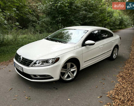 Білий Фольксваген CC / Passat CC, об'ємом двигуна 1.98 л та пробігом 240 тис. км за 10000 $, фото 2 на Automoto.ua